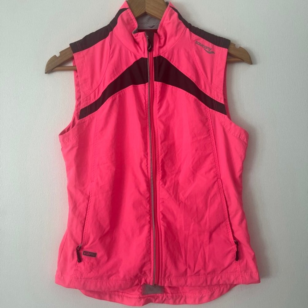 Saucony High Visibility Running Vest
